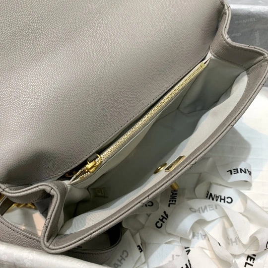 First Bag Ru BAG FLAP CHANEL 0824